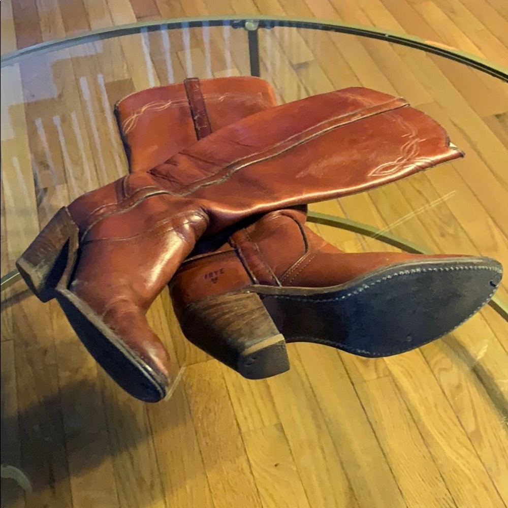 Frye Boots - size 7 - loved ❤️